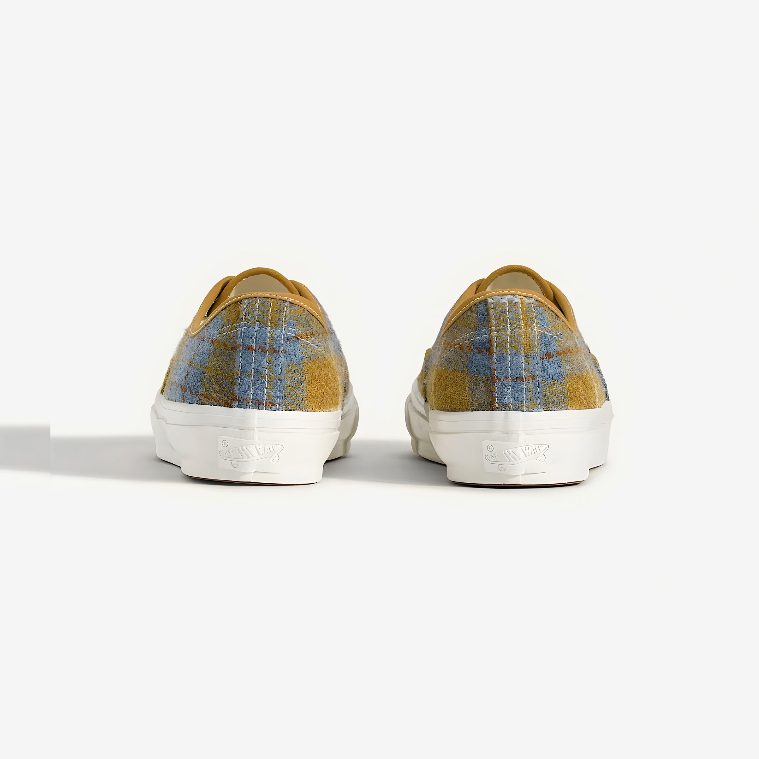 LX Authentic 44 Harris Tweed